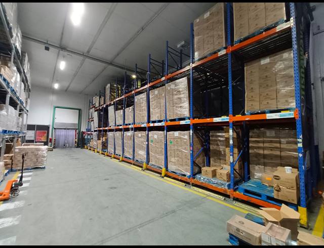 4,200M² WAREHOUSE FOR SALE IN THETA